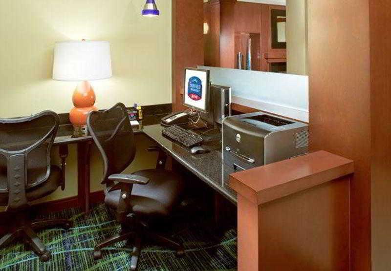 Fairfield By Marriott Peoria East Hotel Екстериор снимка
