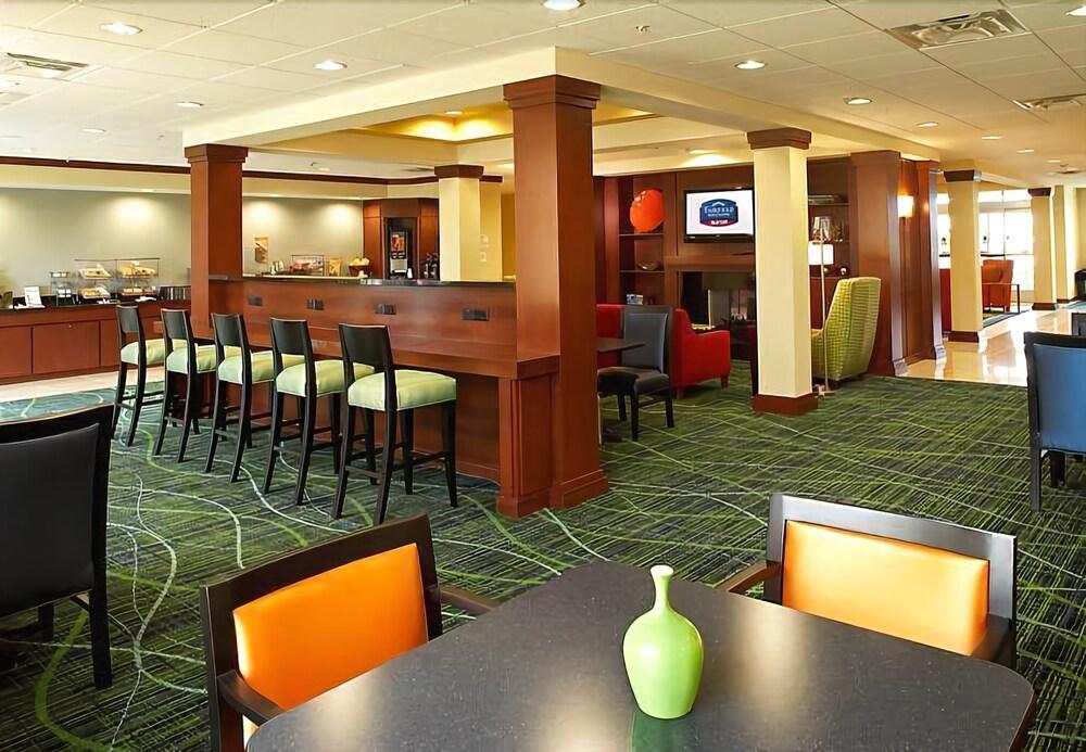 Fairfield By Marriott Peoria East Hotel Екстериор снимка