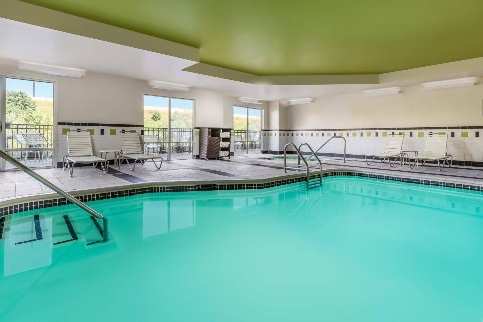 Fairfield By Marriott Peoria East Hotel Екстериор снимка