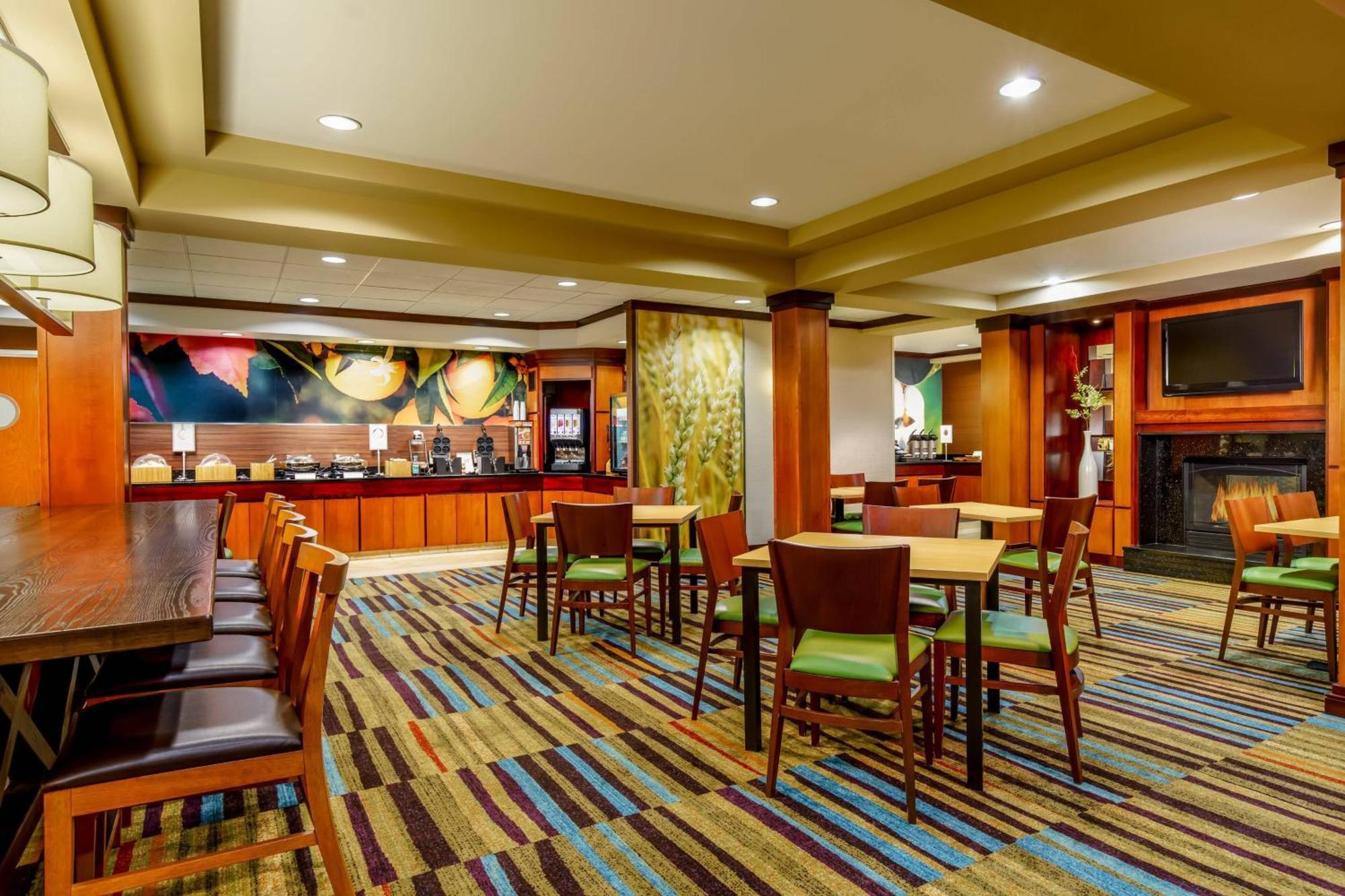 Fairfield By Marriott Peoria East Hotel Екстериор снимка