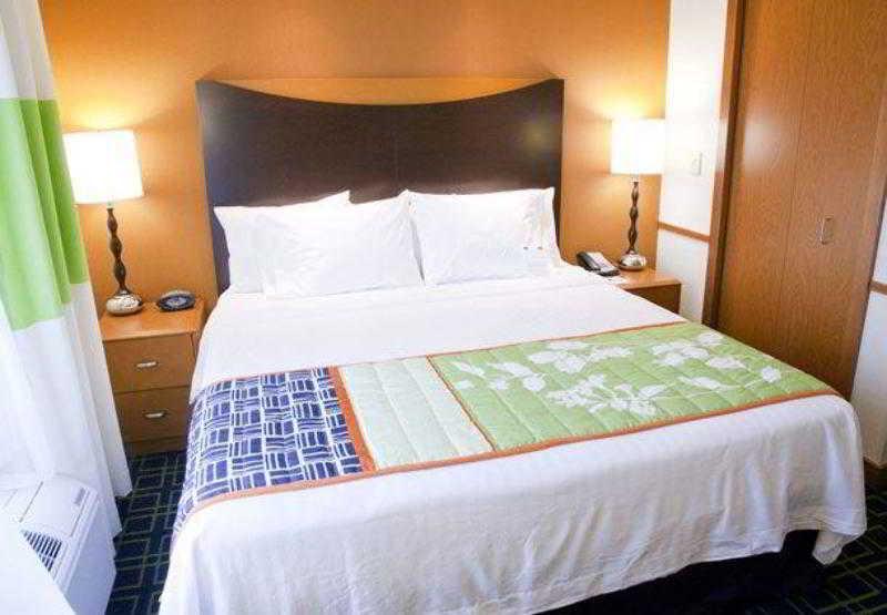 Fairfield By Marriott Peoria East Hotel Стая снимка
